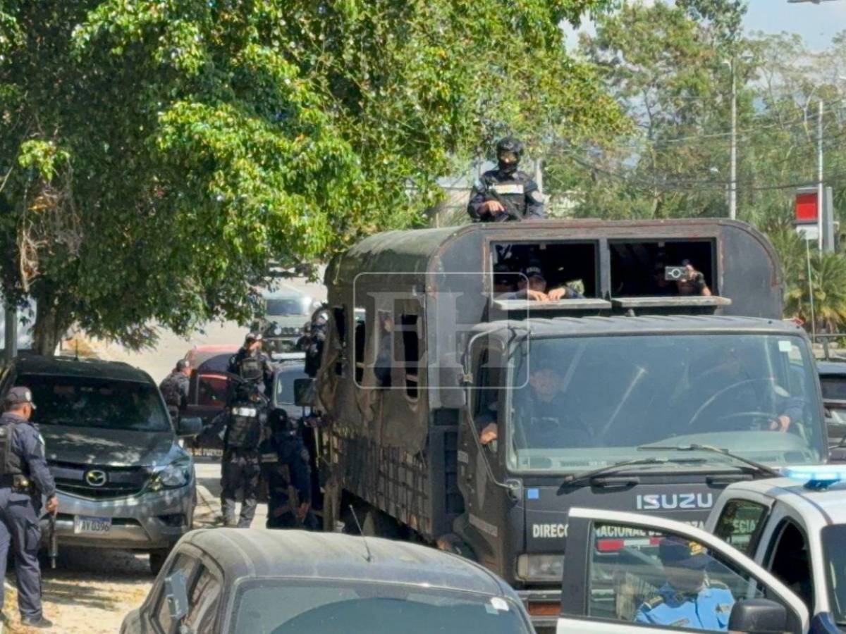 Retiran de la morgue cuerpo del policía muerto en enfrentamiento en La Masica