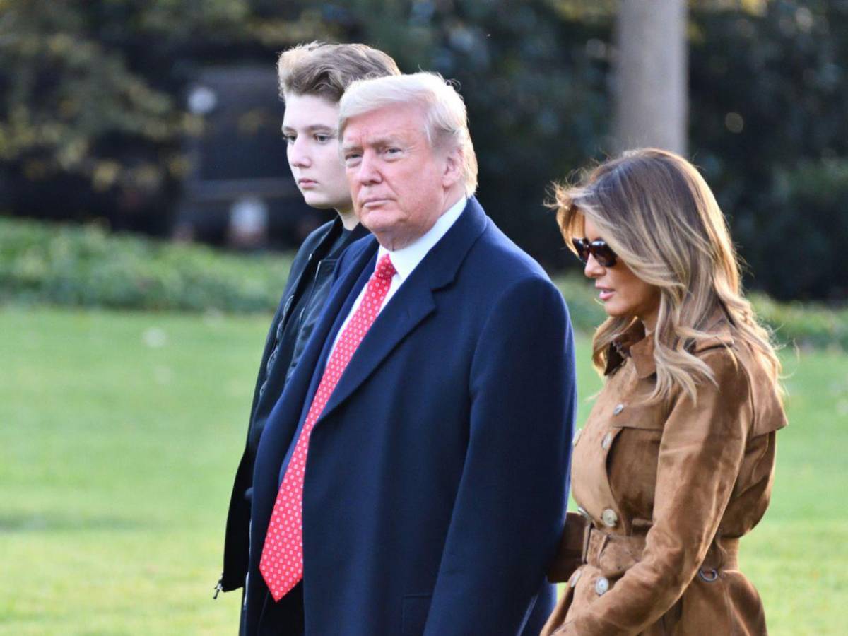 Barron Trump cierra un piso completo de Trump Tower para una cita privada