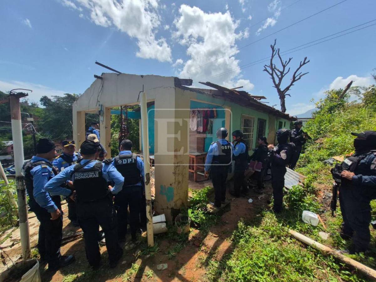 Venían de la iglesia cuando fueron raptados: así es la casa loca donde habrían matado cuatro primos en La Ceiba