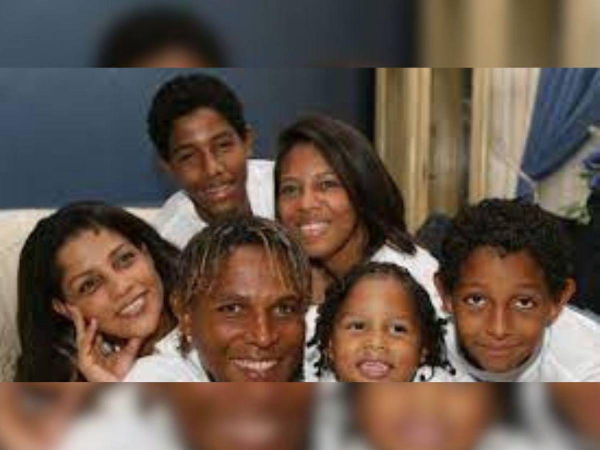 ¿A qué se dedica el hijo de Carlos Pavón tras no triunfar en el fútbol? Habla cinco idiomas