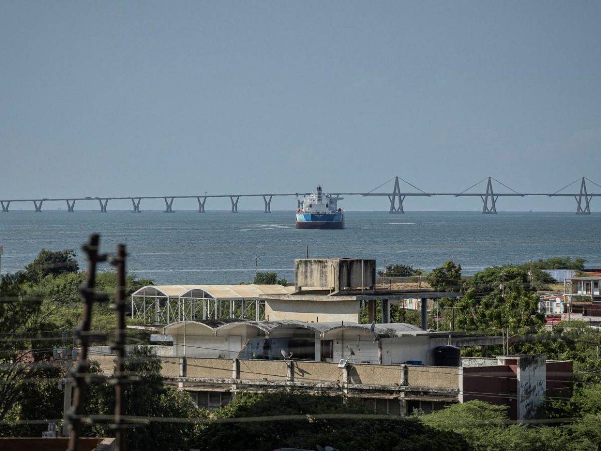 Oposición venezolana pide transparencia sobre histórico acuerdo petrolero con EE UU