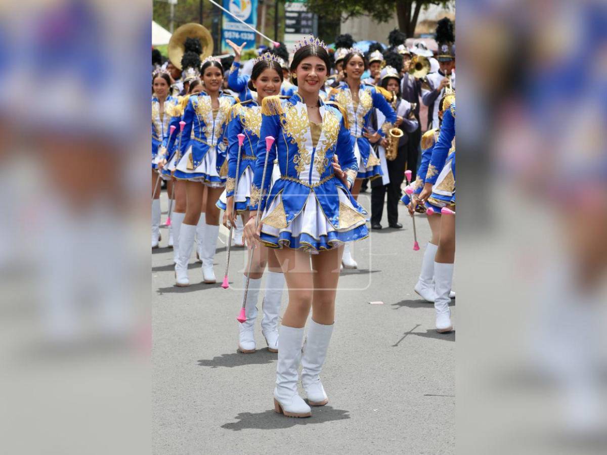 Estos fueron los trajes más hermosos de los desfiles patrios 2026