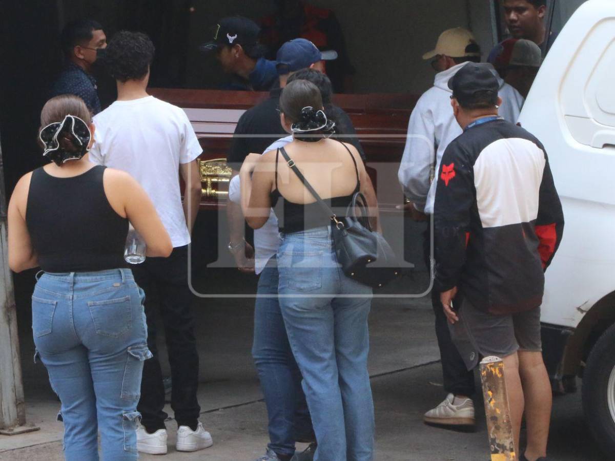 Jonathan tomó el vehículo de su padre sin permiso para salir con amigos y murió en accidente