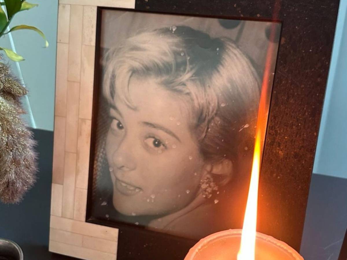 Alejandra Guzmán sobria desde la muerte de Silvia Pinal según su padre Enrique Guzmán