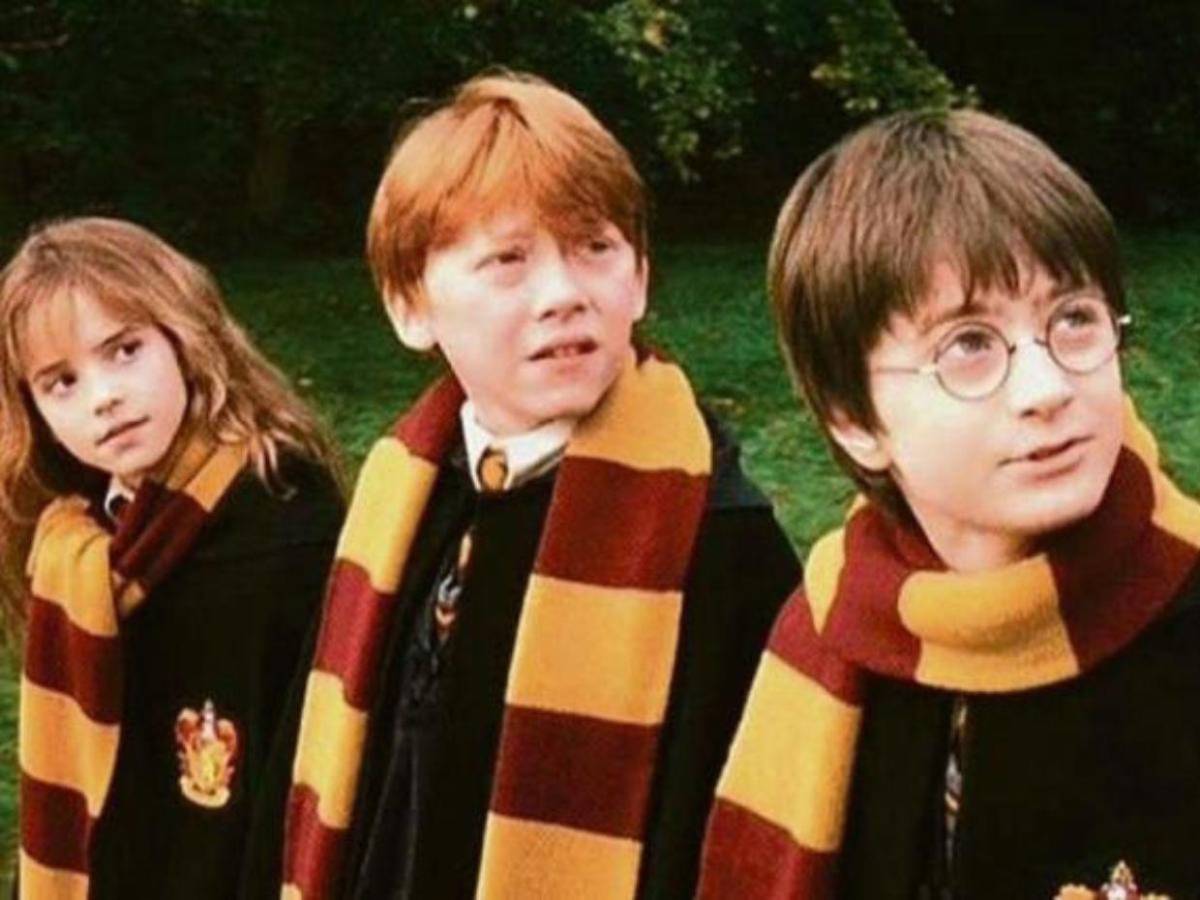 J.K. Rowling elogia serie de Harry Potter tras leer los  primeros capítulos: son buenísimos