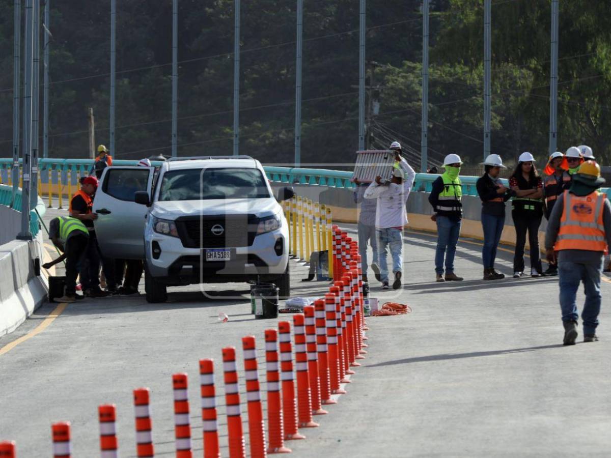 Así luce el carril inaugurado de lo que será el paso a desnivel Papa Francisco
