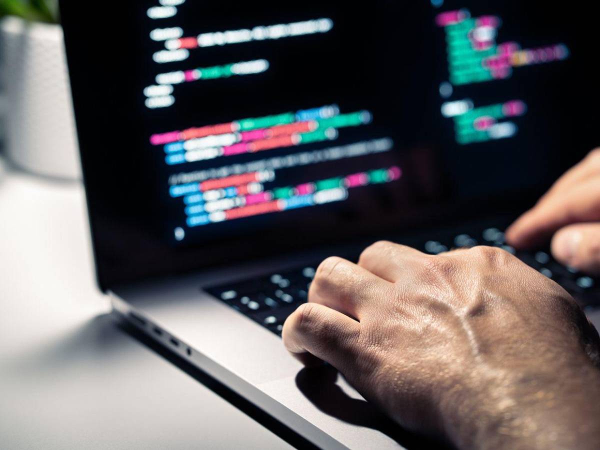FBI alerta sobre Kali365: la estafa que roba cuentas de Outlook, Teams y OneDrive