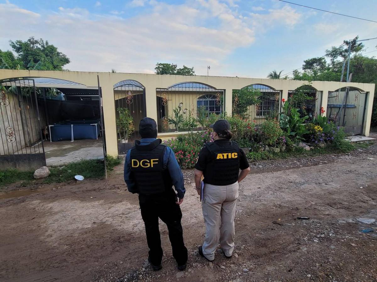 Caen hermanos Hernández Leiva que usaban encomiendas para traficar armas de fuego desde Nashville, EE UU