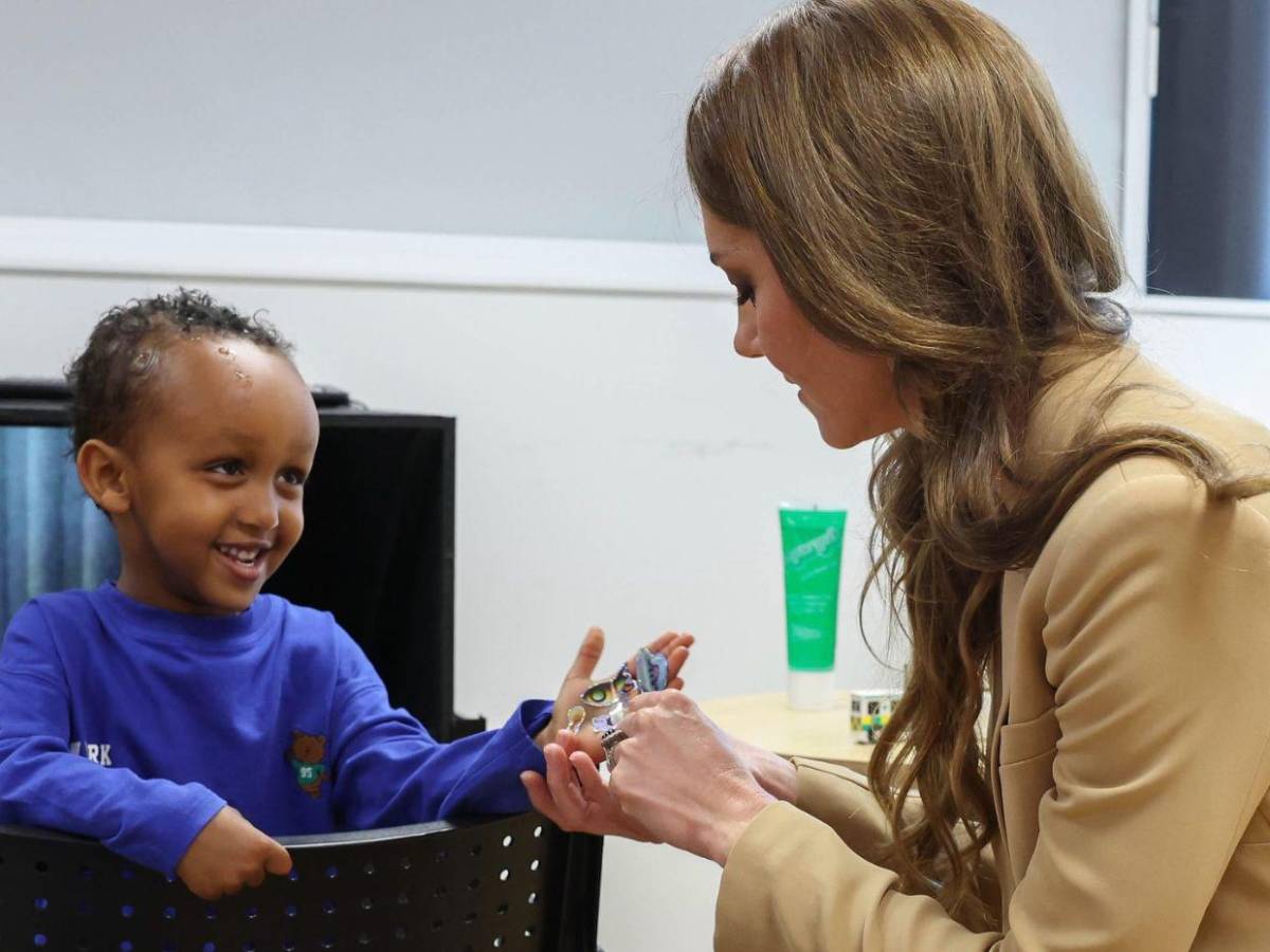 El primer viaje oficial de Kate Middleton al extranjero desde su remisión