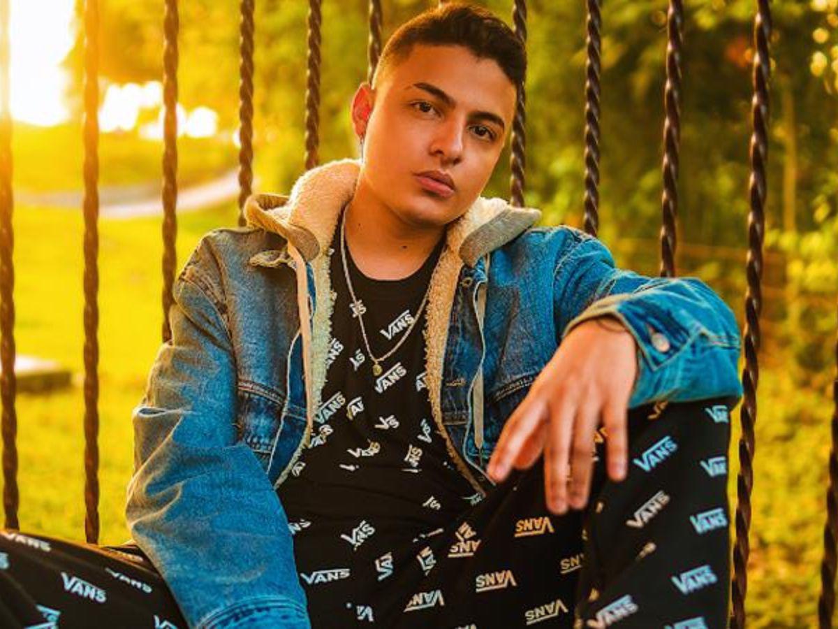 Compositor de la sesión de Shakira y Bizarrap asegura que era más agresiva y que eliminaron varios mensajes