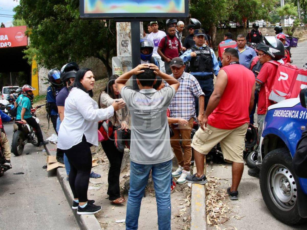 Por evitar atropellar una persona: motociclista queda muy herido en accidente en Tegucigalpa