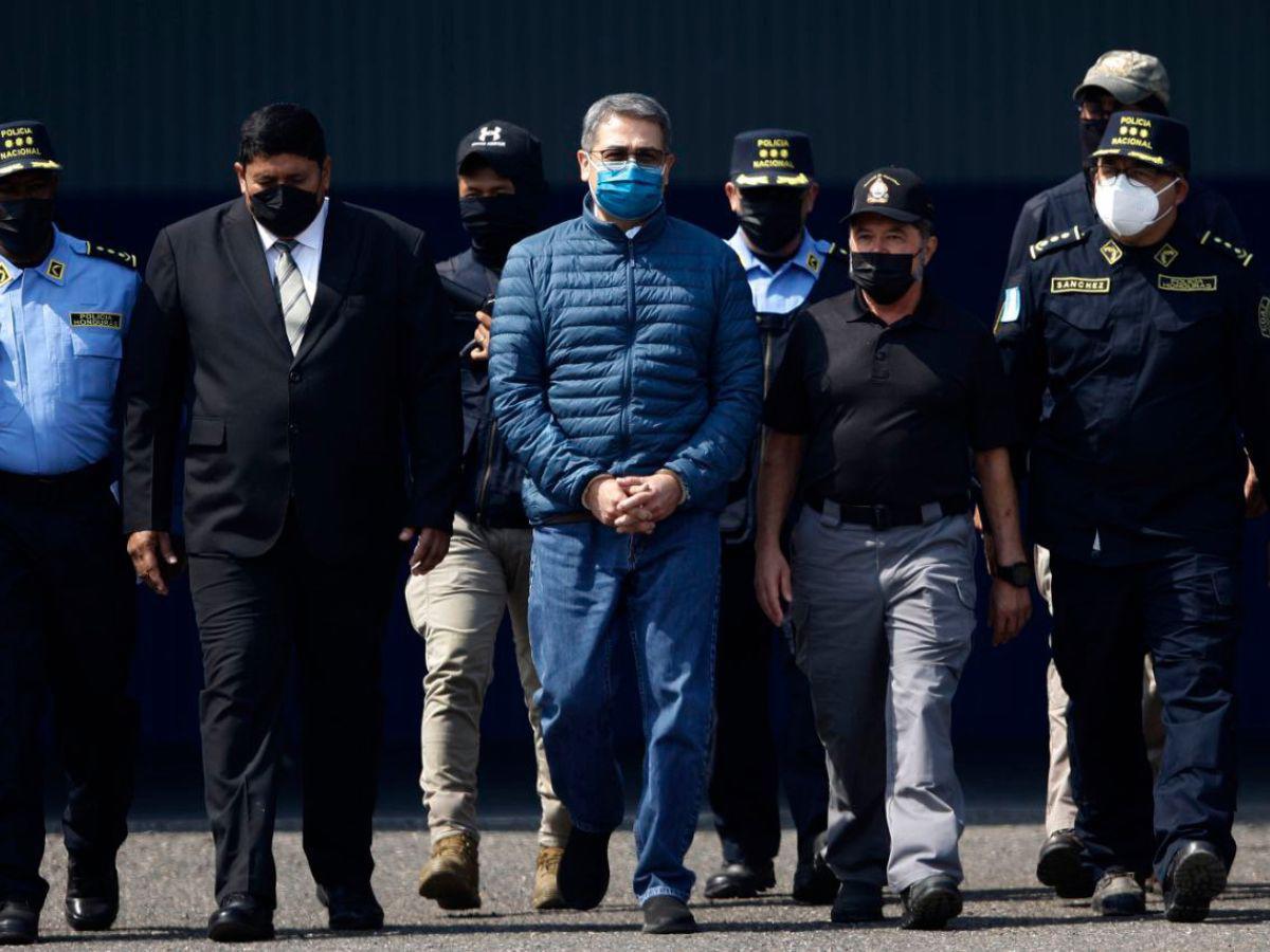 Señalan que por incapacidad judicial se juzgó a JOH en el extranjero