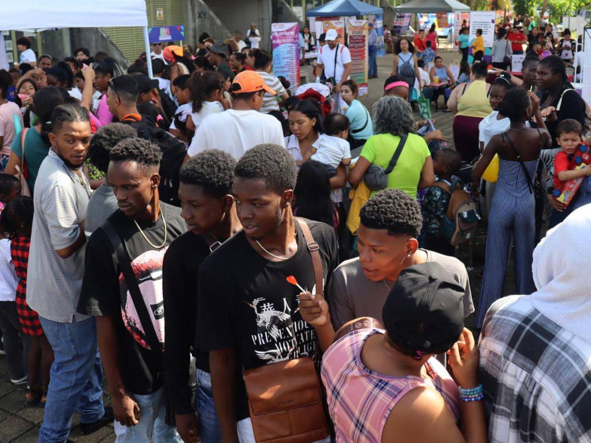 Migrantes en frontera norte y sur de México celebran Navidad en medio de la incertidumbre