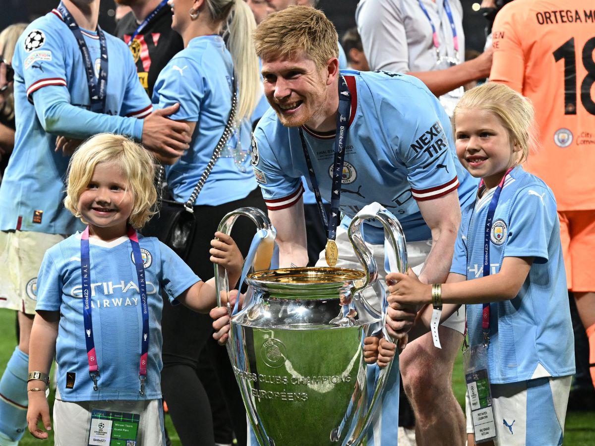 “Llevamos mucho tiempo trabajando para esto”: De Bruyne tras ganar la Champions League con el City