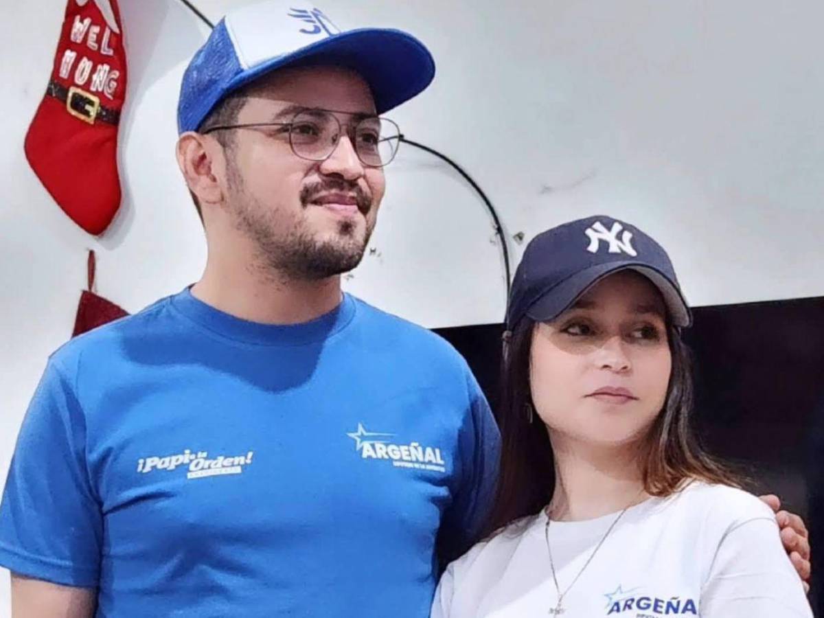 Quién es Amanda Flores, nueva directora de Comunicaciones Interinstitucionales del gobierno