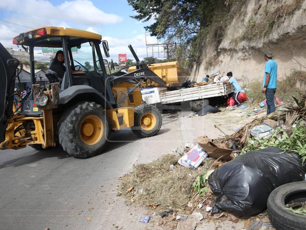 Más de 215 toneladas de basura retiran en operativos de limpieza en la capital