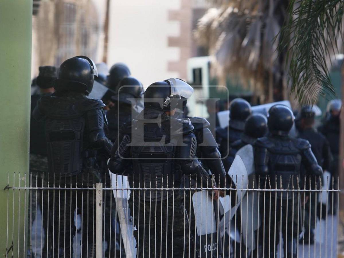 Fuerte blindaje militar y policial rodea el Congreso Nacional previo a sesión