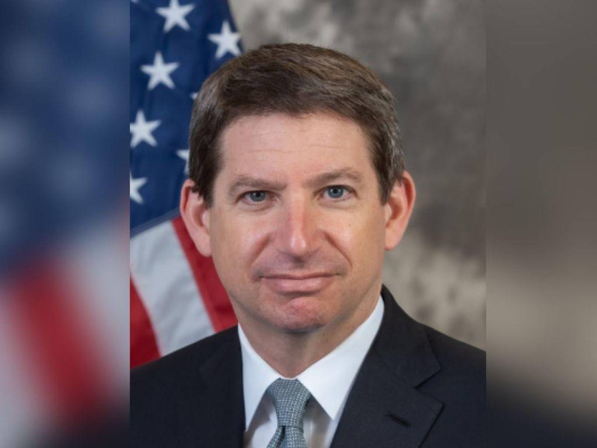 Director de Corporación Financiera de Desarrollo Internacional de Estados Unidos llega a Honduras