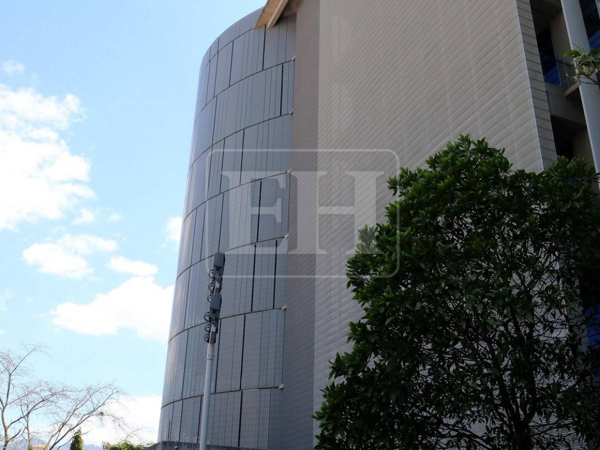 Ocho años y varios millones después, la obra inconclusa que no será Casa de Gobierno