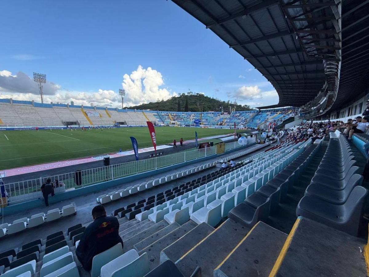 Sufrimiento de Espinel, lindas chicas y felicidad de Olimpia tras vencer a Platense en el Nacional