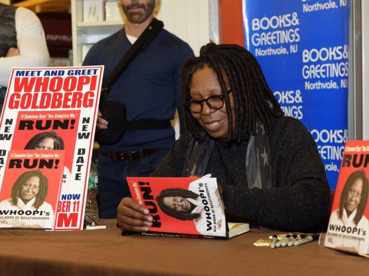 Whoopi Goldberg sobre su vida íntima a los 70 años: Hago mis escapadas cuando las necesito