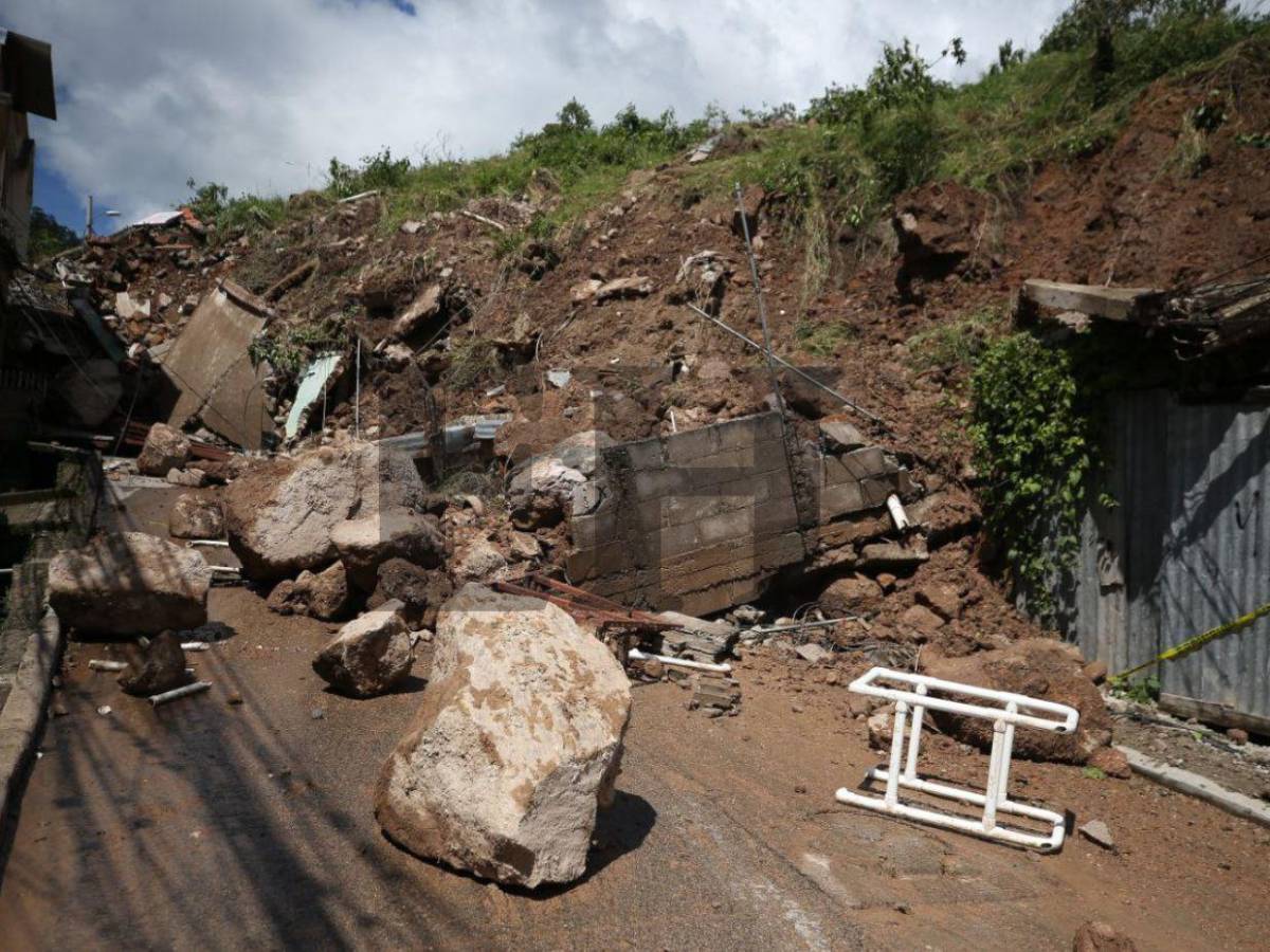 Los suelos rojizos y arcillosos de El Reparto: una bomba de tiempo geológica