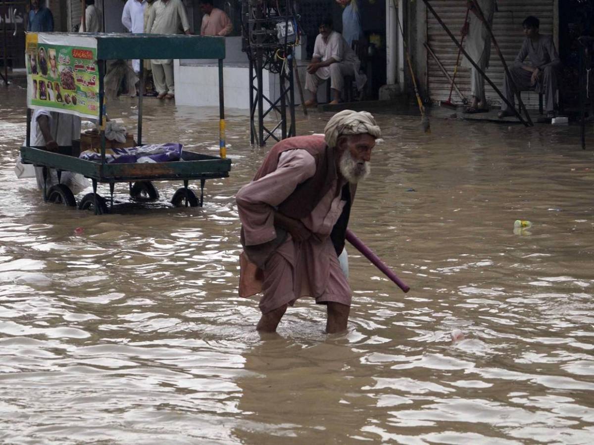 Desviaron dos ríos: Pakistán sacrifica 51 aldeas para salvar a ciudad de una superinundación