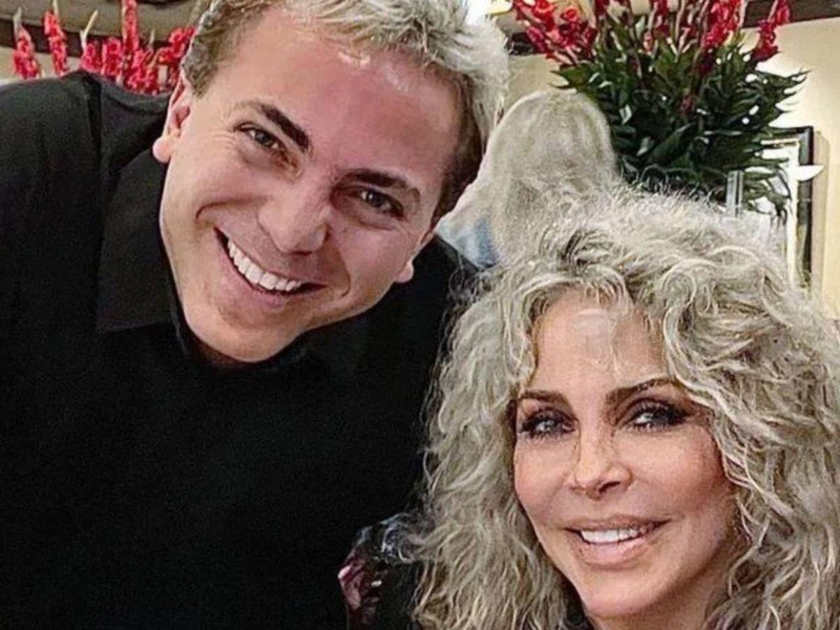 ¿Cristian Castro golpeó a su madre Verónica Castro? El artista se sincera