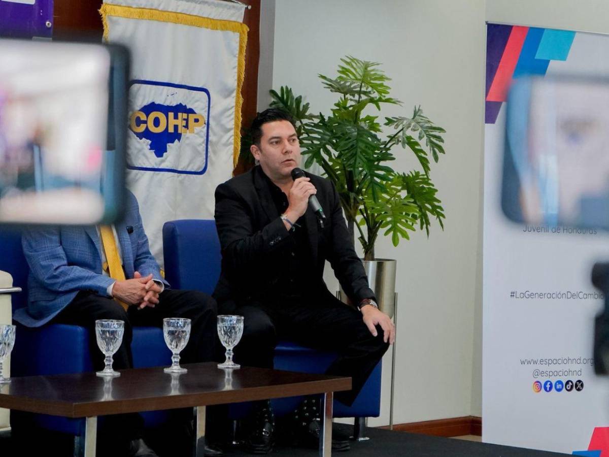 La razón por la que Juan Diego Zelaya viste de negro siempre; tiene que ver con el gobierno