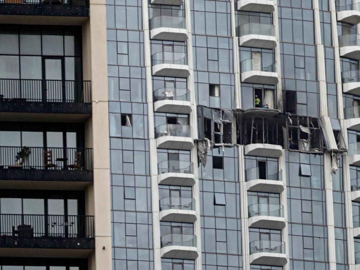 Los destrozos que han dejando los ataques con drones en rascacielos de Dubái