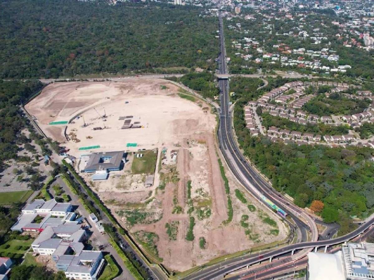 Estadio más grande de Centroamérica: Así avanza la construcción del moderno recinto en El Salvador