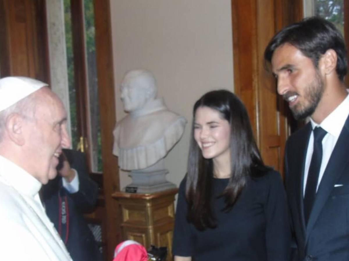 Esposa de Bryan Ruiz y la petición que le hizo luego de conocer la enfermedad que sufre