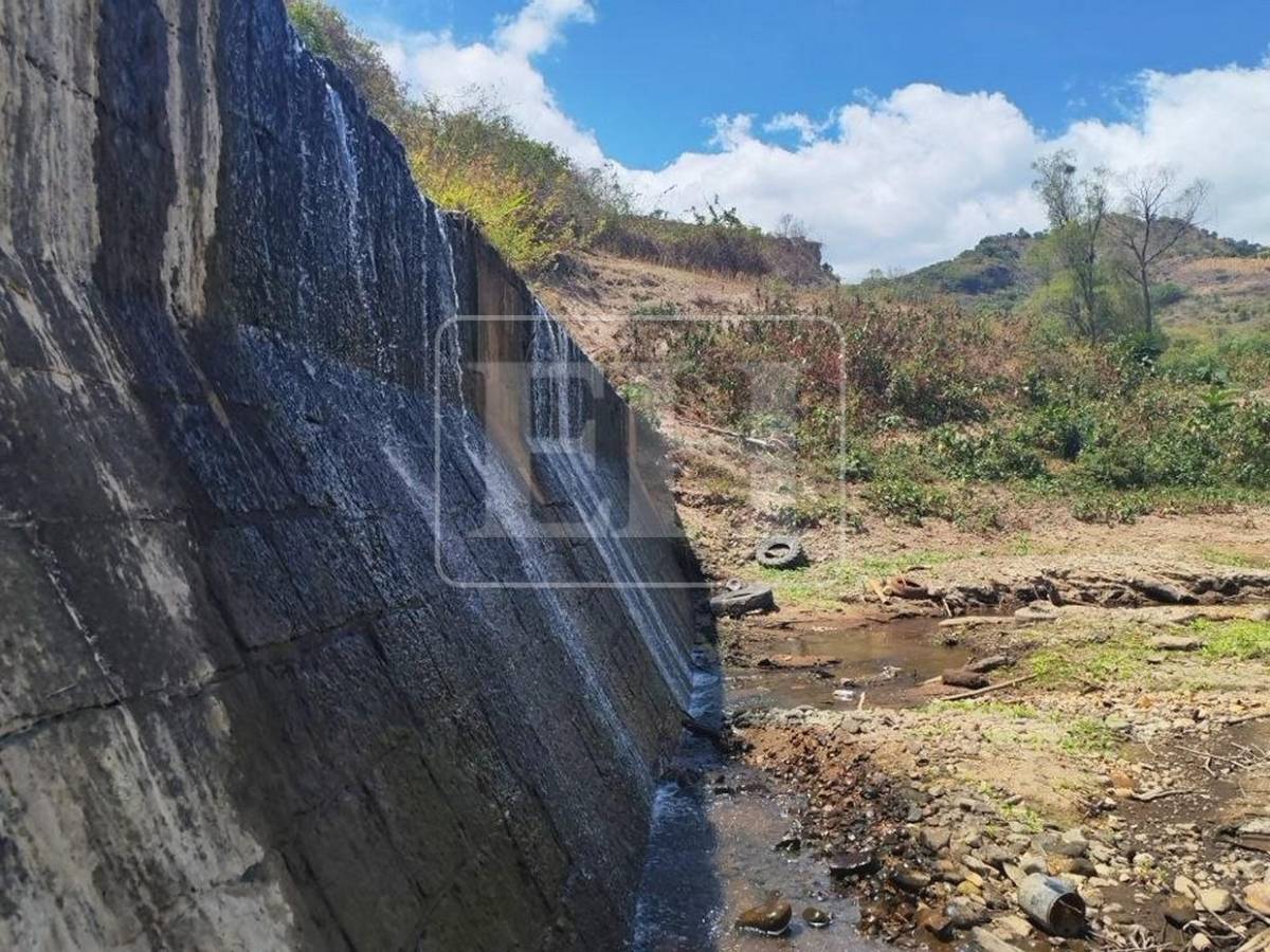 Como un hilo de agua: así está este 7 de septiembre el río Guacerique que agoniza por la sequía