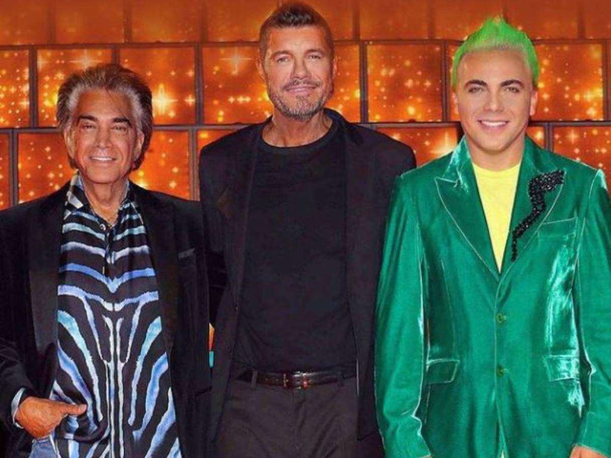 El actor suele combinar el color de su cabello con su vestimenta en cada gala.