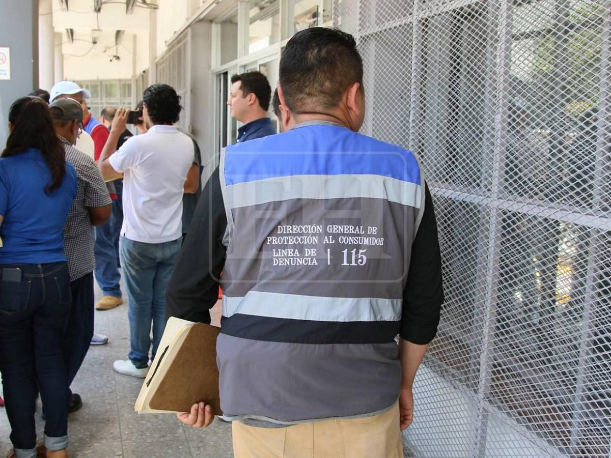 Protección al Consumidor lleva al MP pruebas contra clínicas denunciadas por estafas médicas