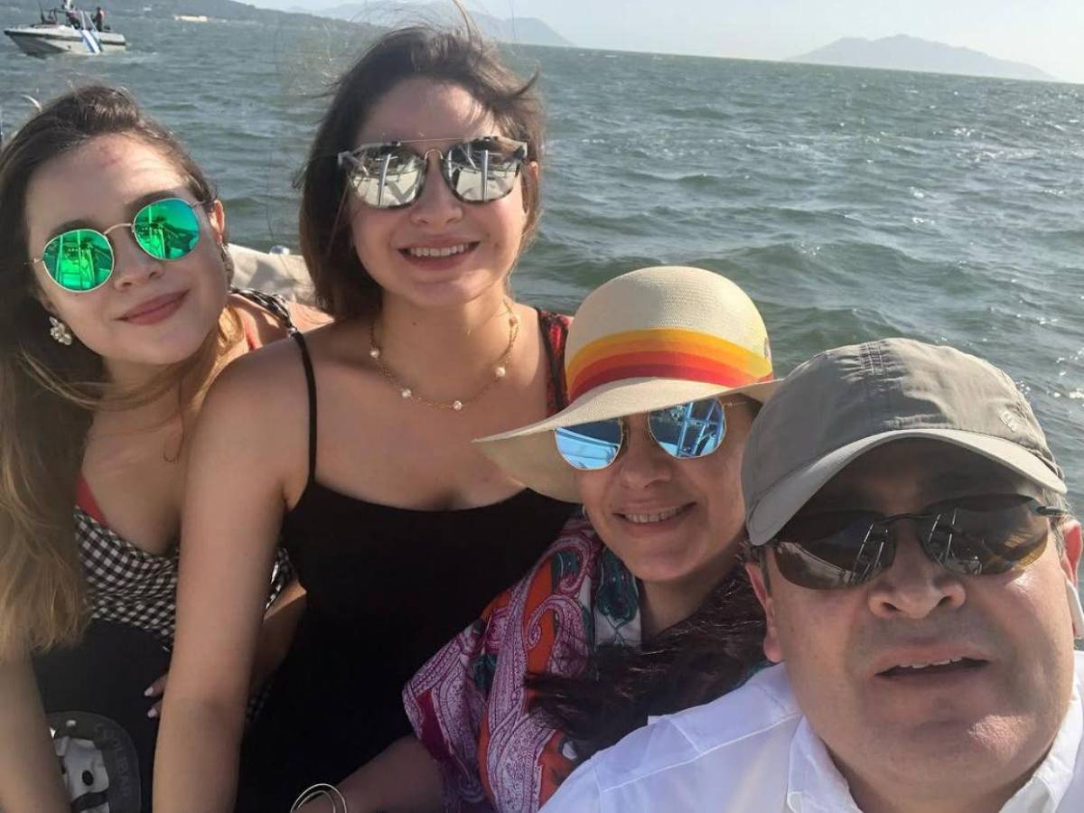 La familia de Ana García, la precandidata nacionalista y ex primera dama de Honduras