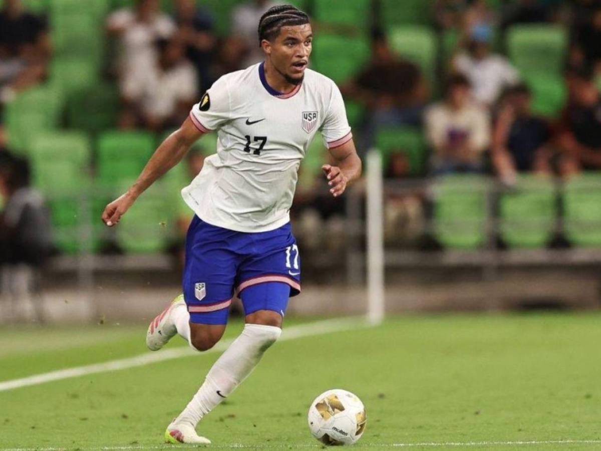 Jugador de la Selección de Honduras en el 11 ideal de cuartos de final de Copa Oro