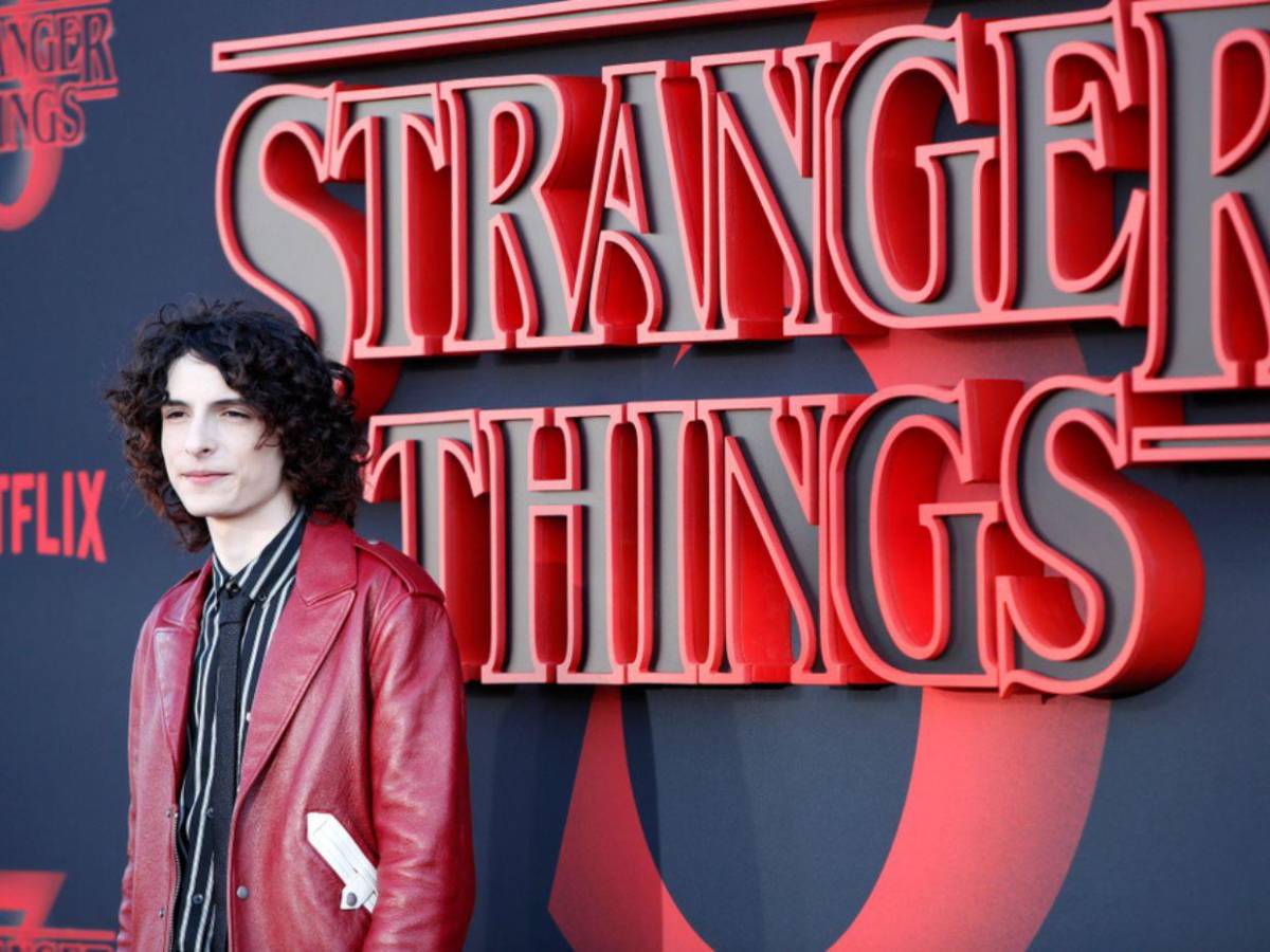 A sus 22 años y millonario, actor de Stranger Things sigue viviendo con sus padres: esta es la razón