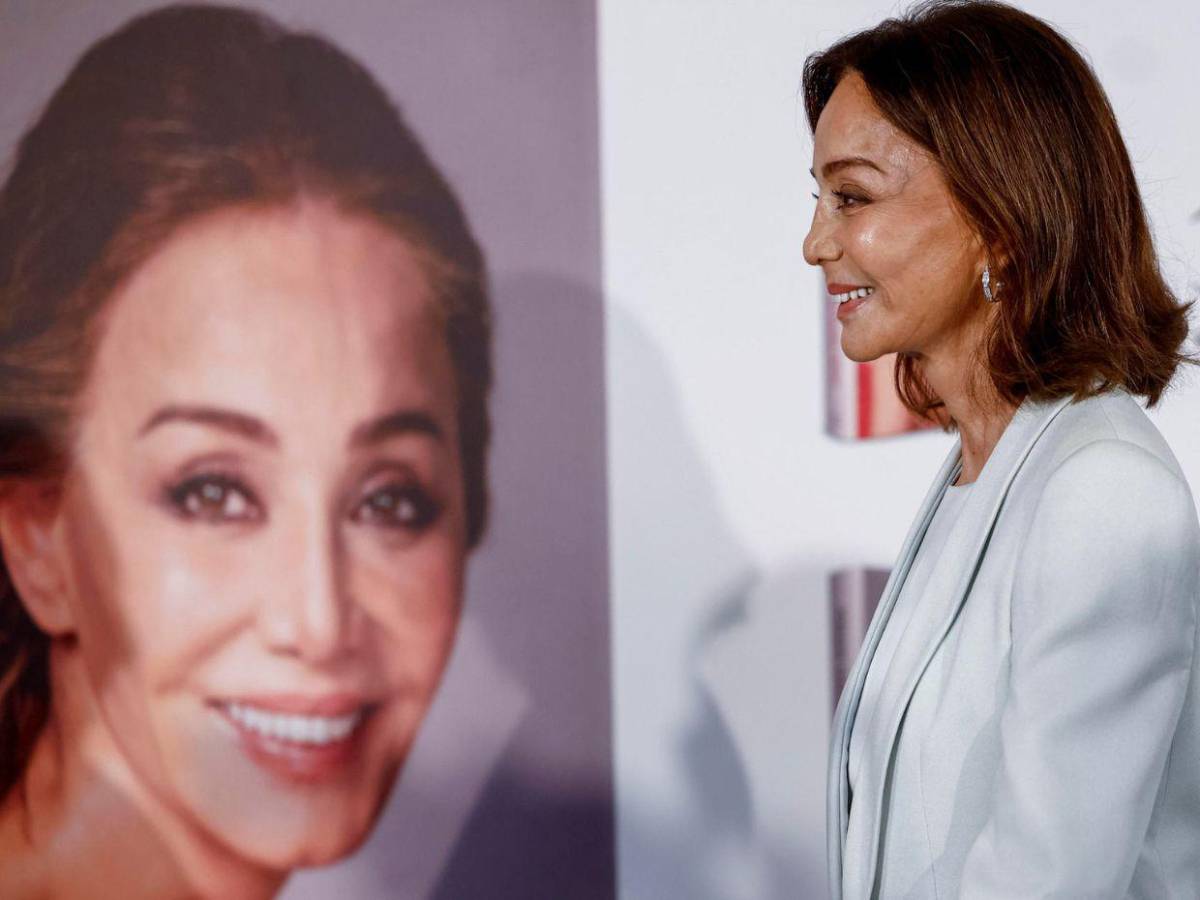 De Julio Iglesias a Vargas Llosa, las 10 frases de Isabel Preysler sobre sus parejas