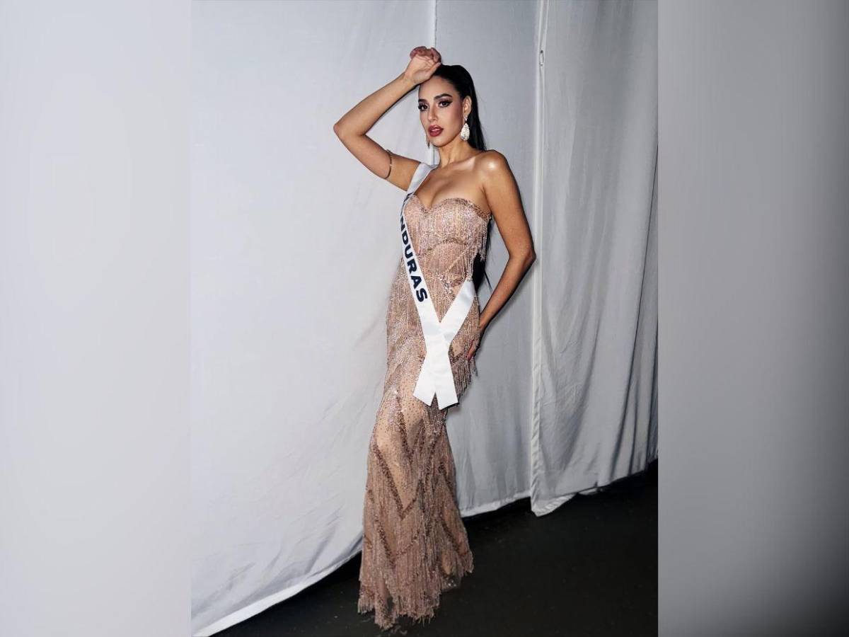 Alejandra Fuentes y los estilismos que consolidan su presencia en el Miss Universo