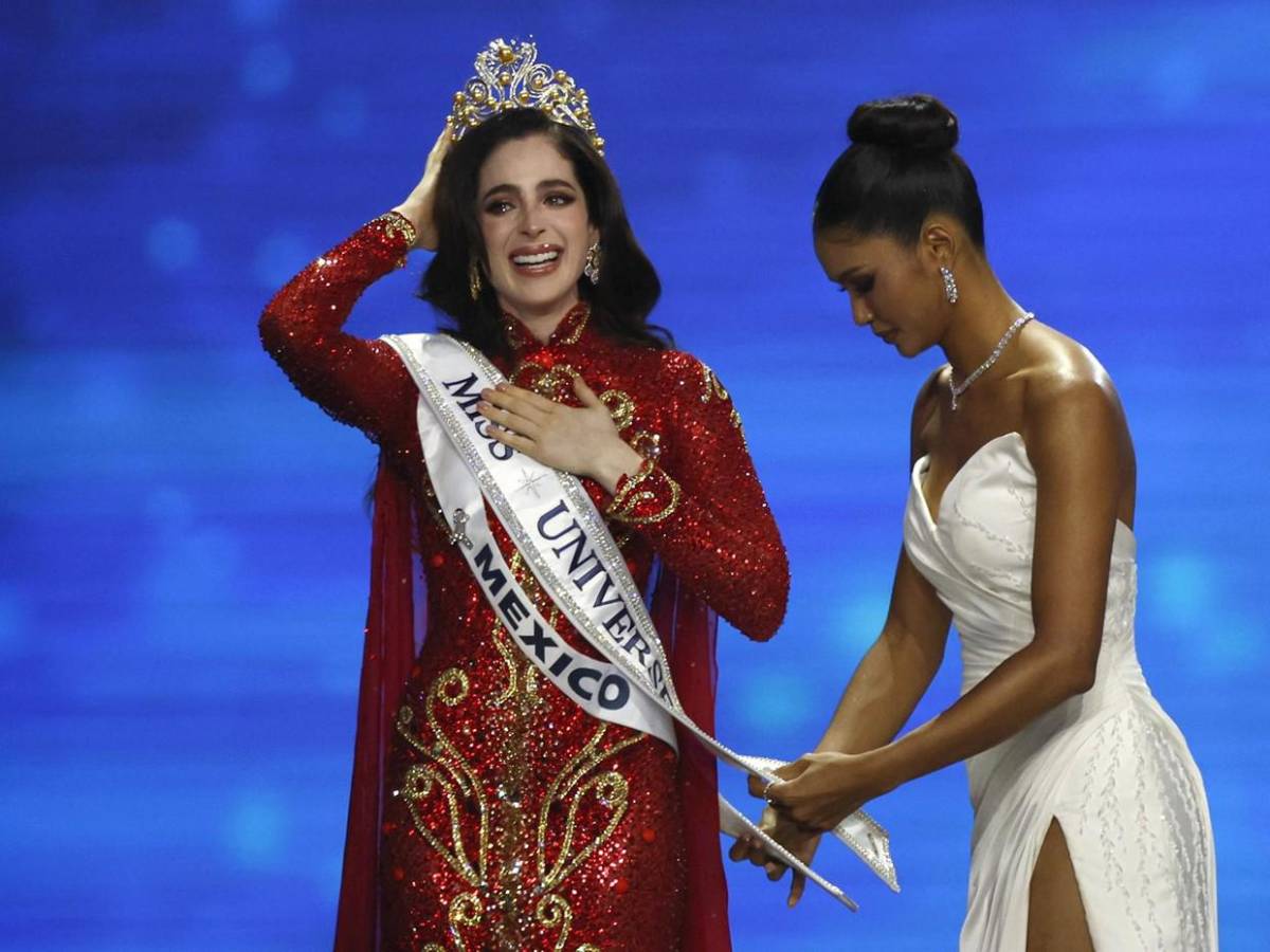 Así fue coronada Fátima Bosch como Miss Universo 2025, entre denuncias de fraude