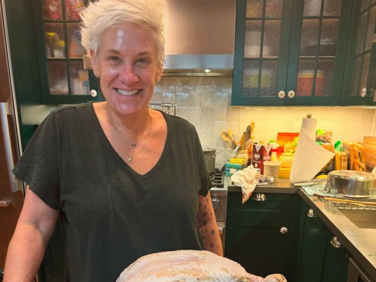 ¿De qué murió la reconocida chef Anne Burrell?