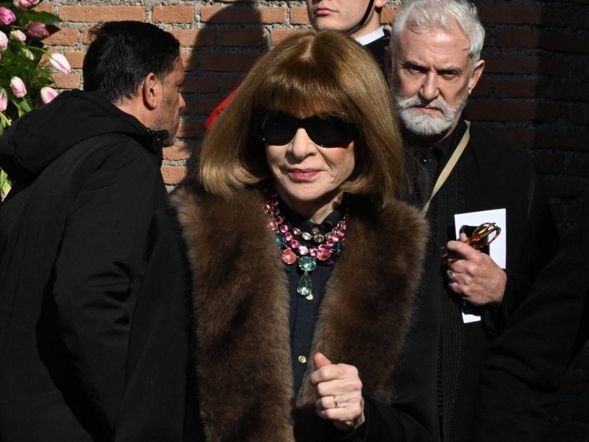De Anne Hathaway a Donatella Versace: Famosos que asistieron al funeral de Valentino en Roma