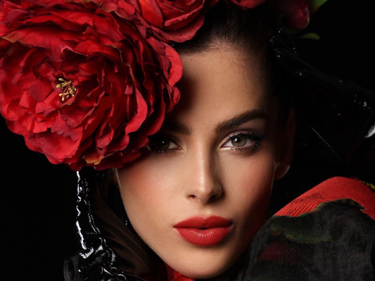 “Sólo Cristo Rey puede funarnos”: Fátima Bosch responde a críticas