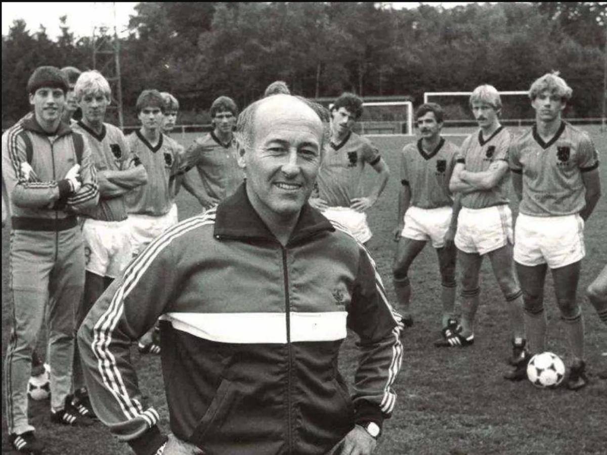 ¿Quiénes son los técnicos que ha tenido la Selección de Honduras antes de José Francisco Molina?