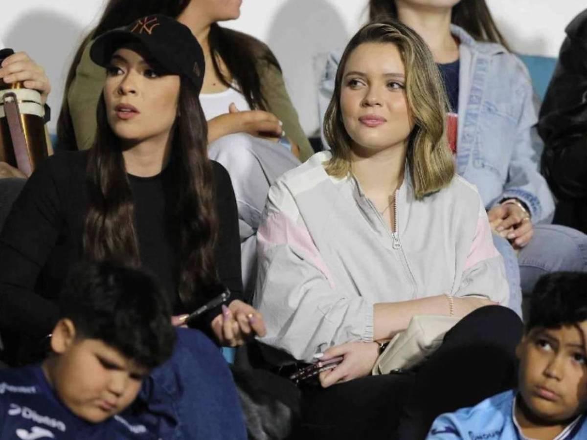 Novia de jugador de la Liga Nacional enciende el verano con sus fotos en la playa