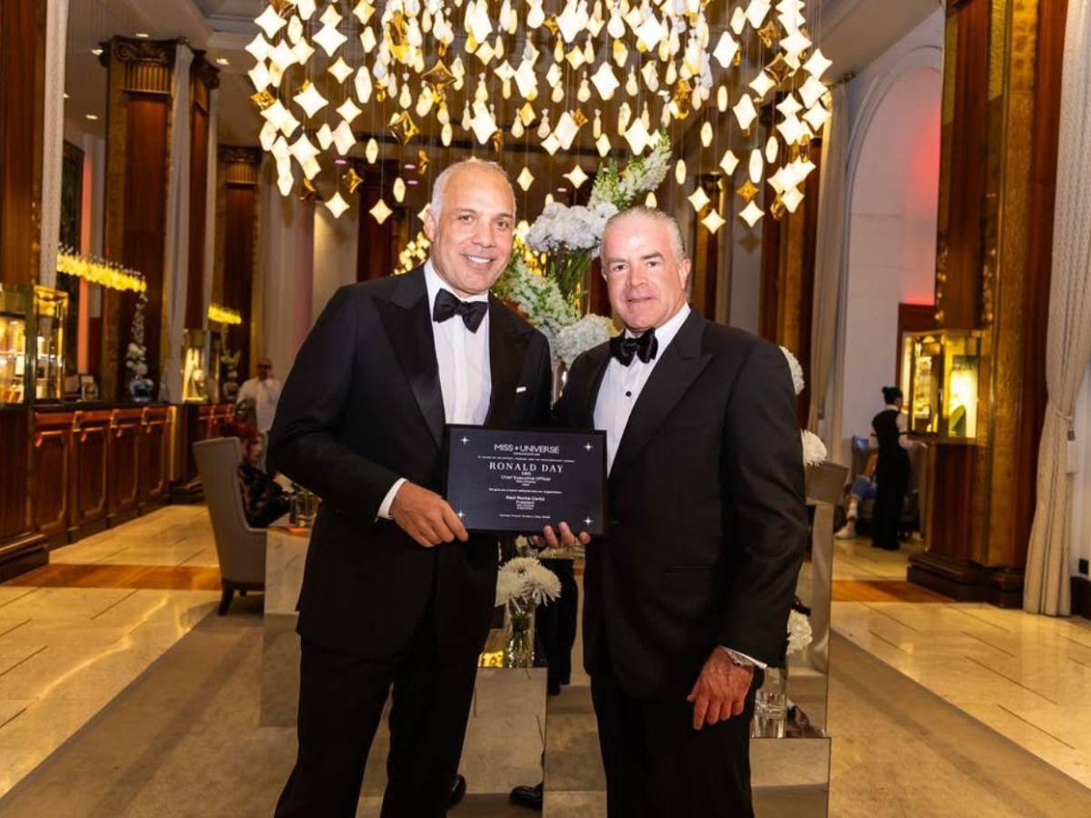 Polémica rodea a Fátima Bosch: contrato millonario vincula a su padre con presidente de Miss Universo