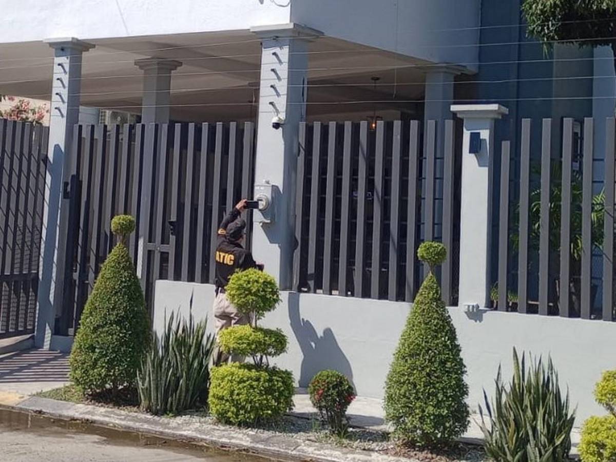 Confiscan bienes a supuesto narco en norte de Honduras, tras incautarle 2,835 kilos de coca