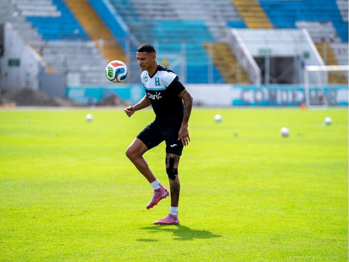 ¿Pelones? Palma sorprende en entreno de Honduras antes de enfrentar a Costa Rica