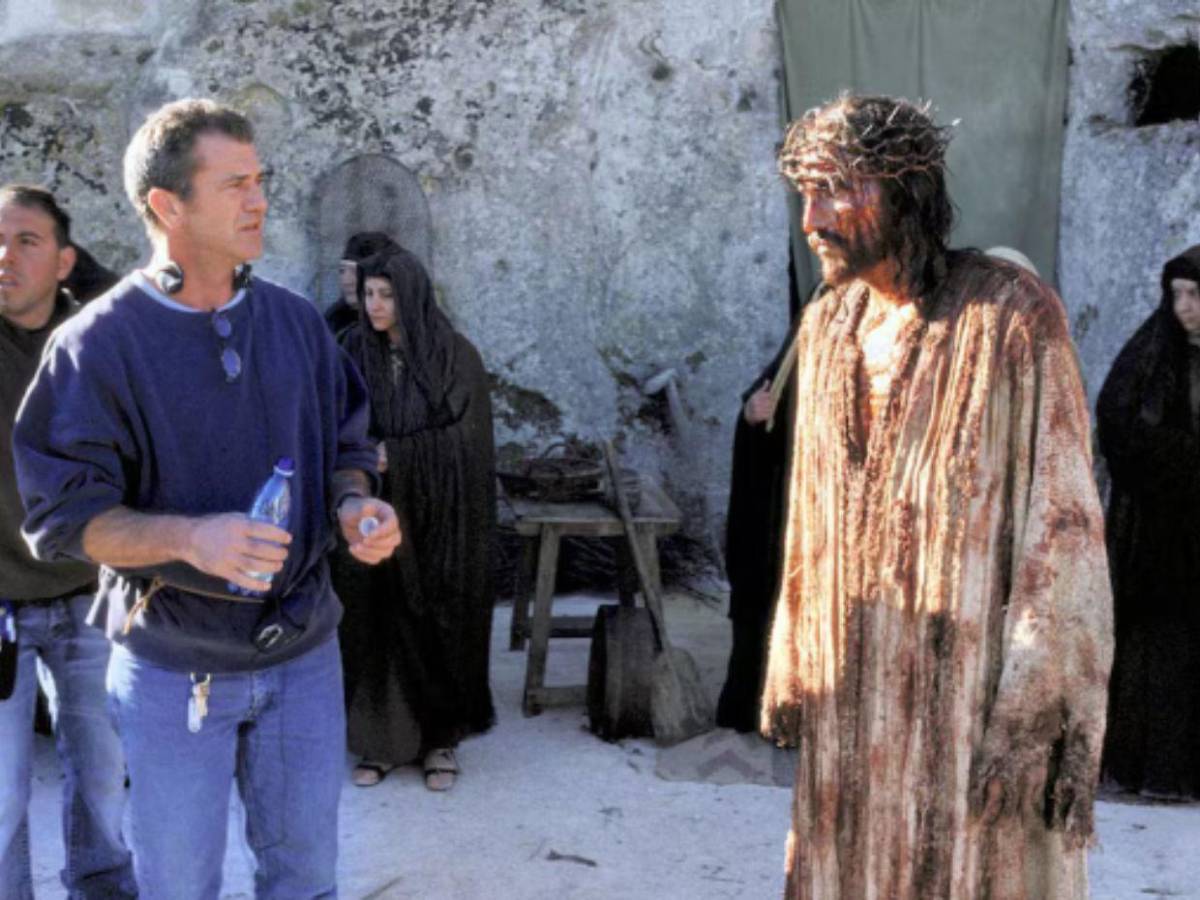 Un rayo, un latigazo y una infección pulmonar: lo sufrido por Jim Caviezel durante el rodaje de “La pasión de Cristo”